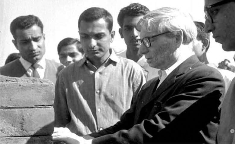 Louis Kahn seen with NID architects including Sen Kapadia and BV Doshi, ca. 1960s. National Institute of Design, Ahmedabad.